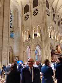 Du bois des Communes forestières sous le toit de Notre-Dame de Paris